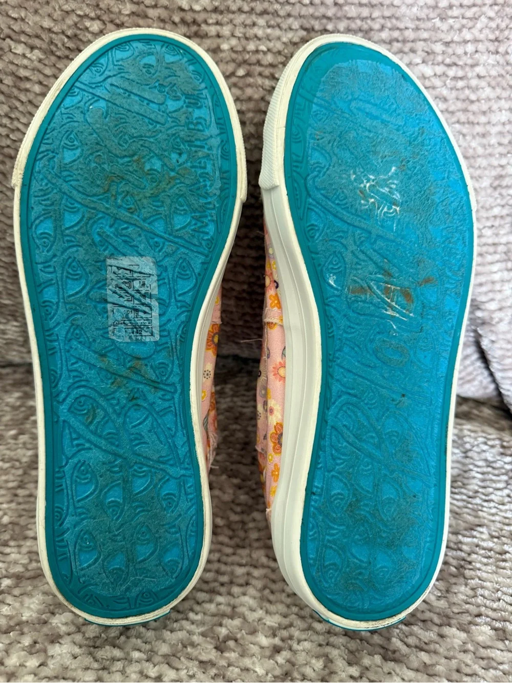 BLOWFISH MALIBU Women's Sneakers Size 8 Shoes Pink Floral Slip On Low Top Maura
